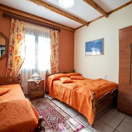 姆普利兹斯客房旅馆 3* Eláti