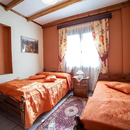 招待所 姆普利兹斯客房旅馆 Eláti