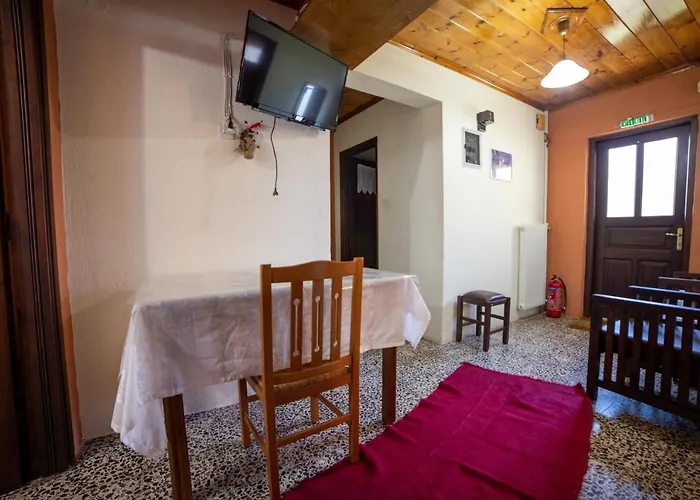 Pensionat Mprizis Eláti