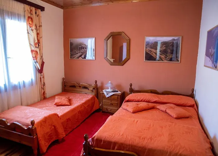 Mprizis Pensjonat Eláti