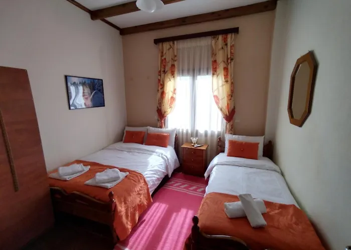 Mprizis Pensjonat Eláti